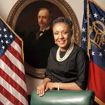 Image: Retired Georgia Chief Justice Sears speaks at SSU commencement