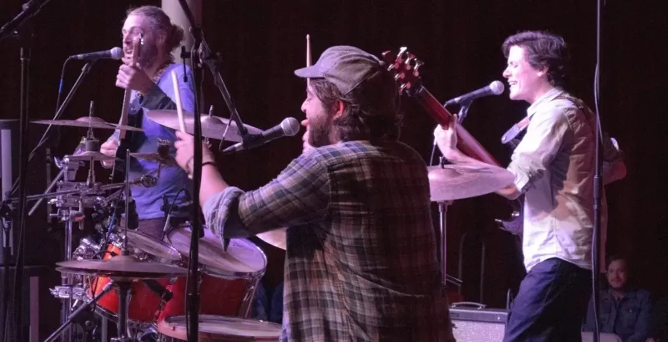 musiccolumn1-lesracquet-40.webp