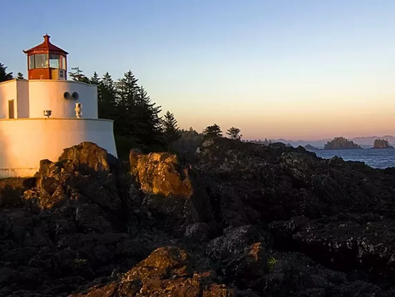 16badb45_lighthouse.webp