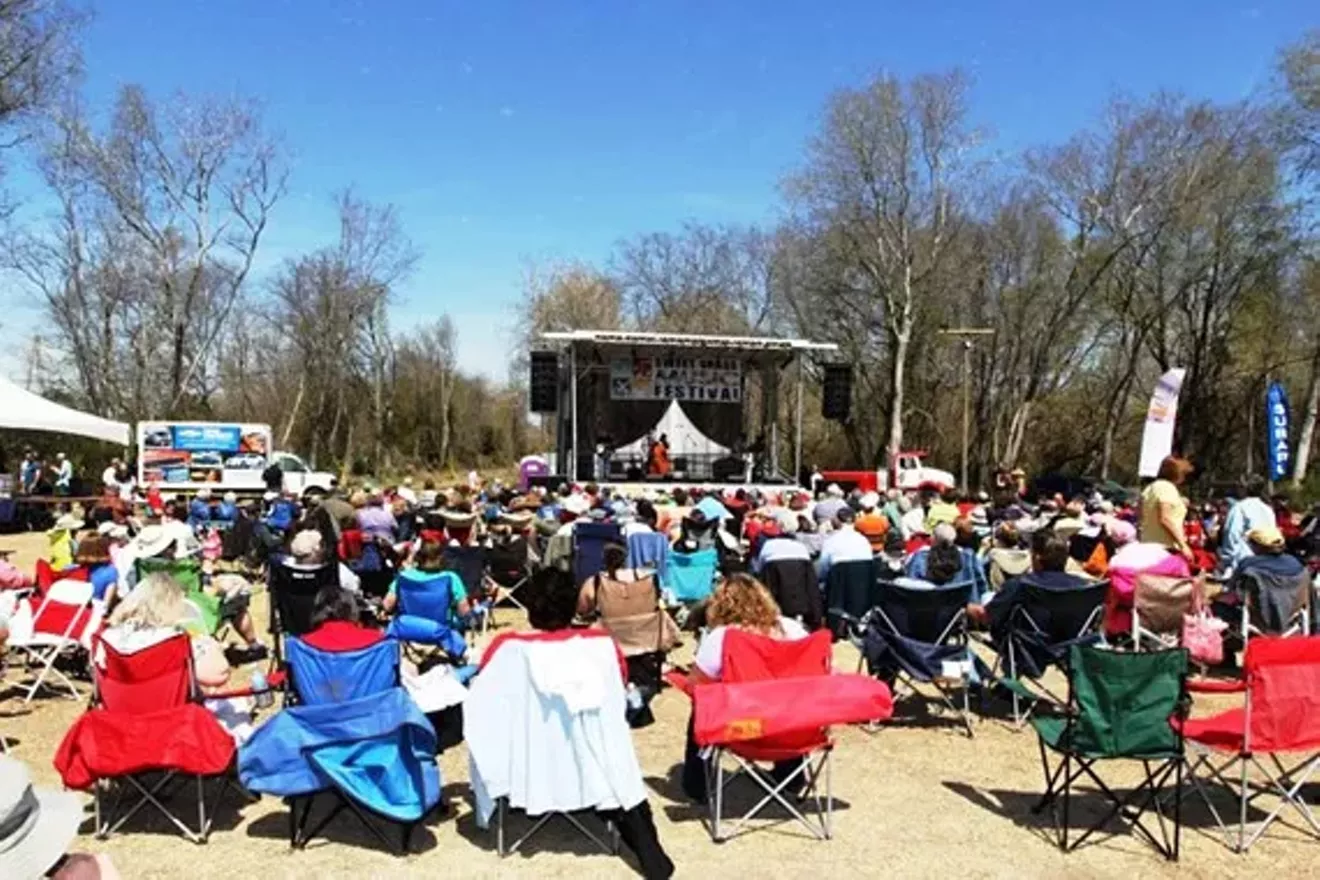 aabcf304_sweetgrassmusicfestivalcrowdshotfrom2013.webp