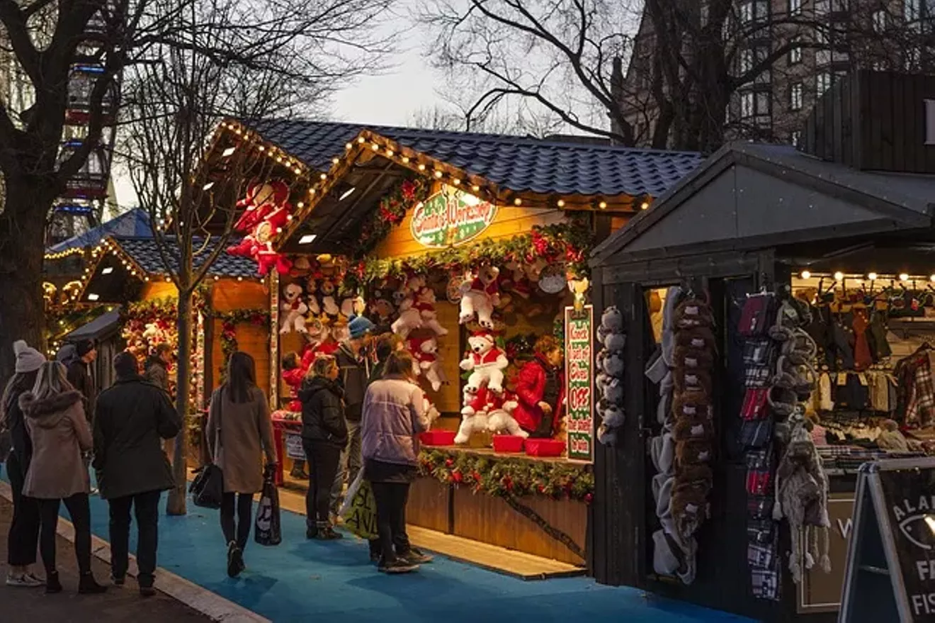 christmas_market.webp