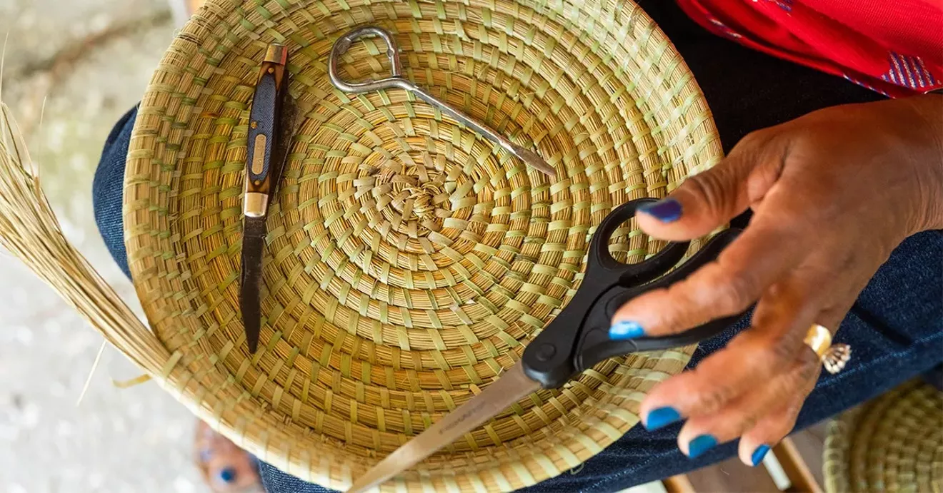 As a part of our Black History Month programming, you can enjoy this 200-year old tradition, making your own masterpiece from locally found sweet cord grass.