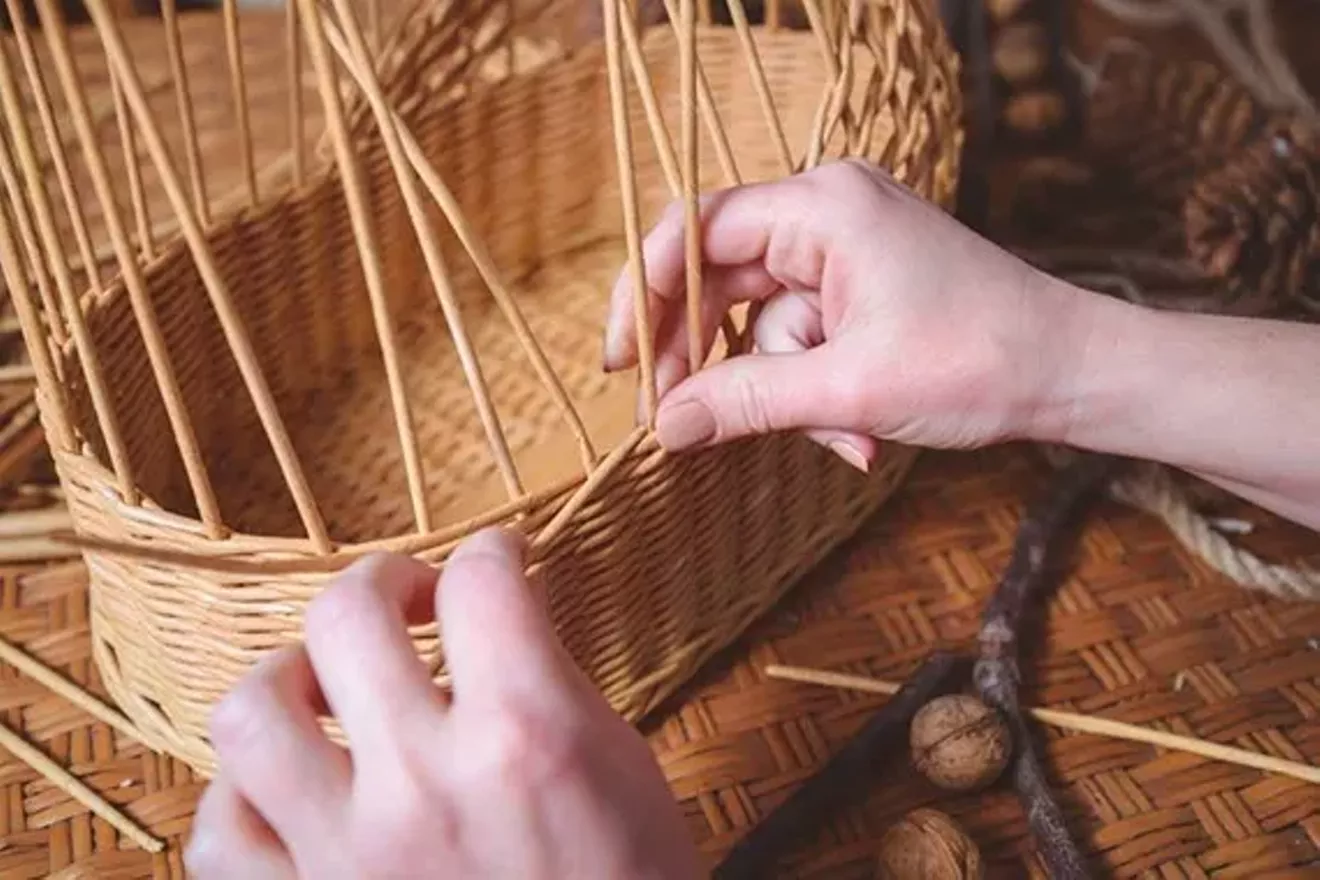 7e31222e_nantucket_basketry_picture.webp