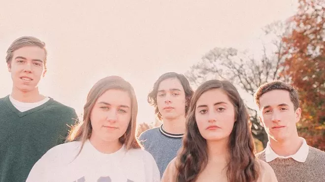 Image: Savannah Stopover: Lunar Vacation