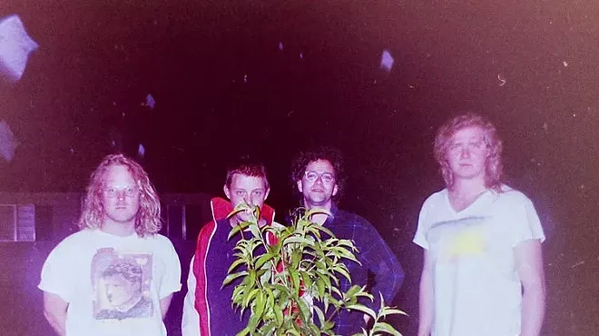 Image: Savannah Stopover: Faux Ferocious