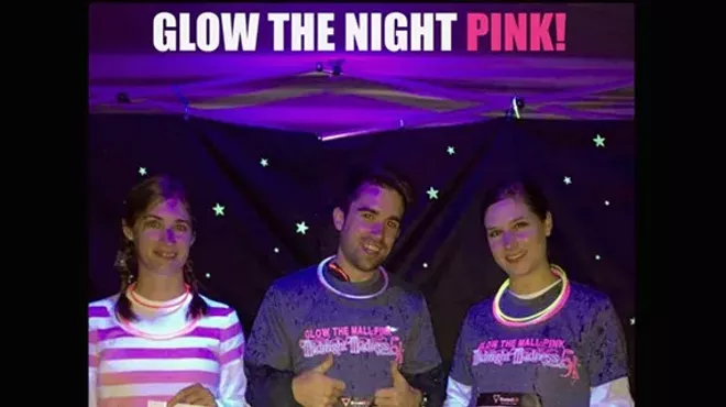Image: Glow The Mall Pink Midnight Madness 5K