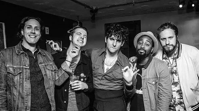 Image: Low Cut Connie