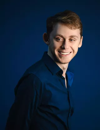 Image: Award winning Pianist Anthony Ratinov at The Arts at Messiah
