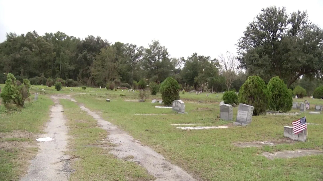 City of Savannah acquires Evergreen Cemetery | News | Savannah News