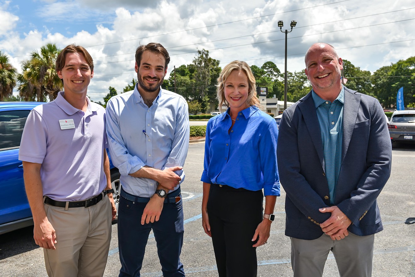 Clearwave Fiber's Hinesville, GA Customer Experience Center Grand Opening Ribbon Cutting