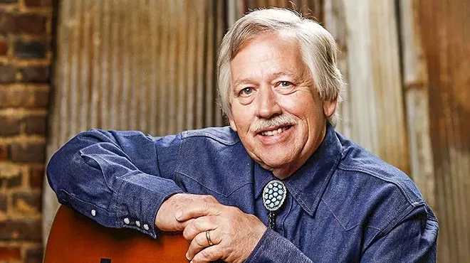 Image: Country legend John Conlee rolls on