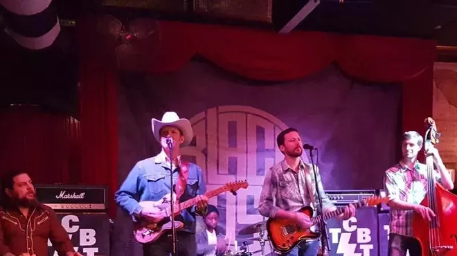 Image: Damon & the Shitkickers @The Pier