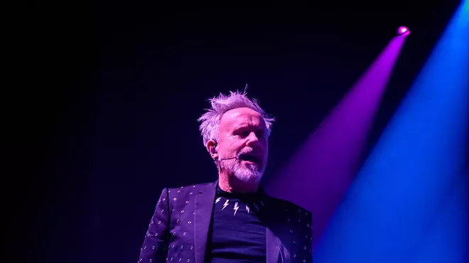 Image: Howard Jones, Live in Concert