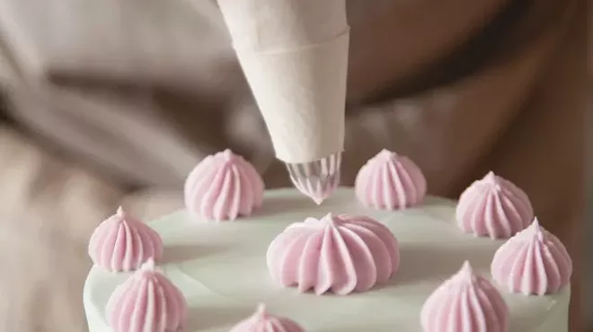 Image: Icing Out Cancer: Cake decorating for a cause