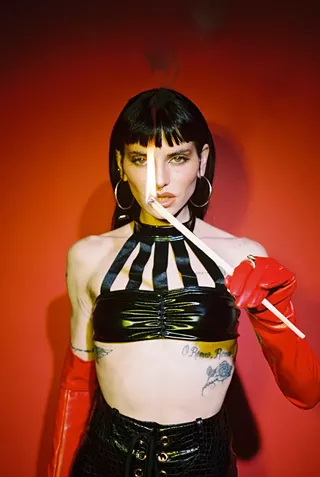 Image: Lilith Czar, Live in Concert
