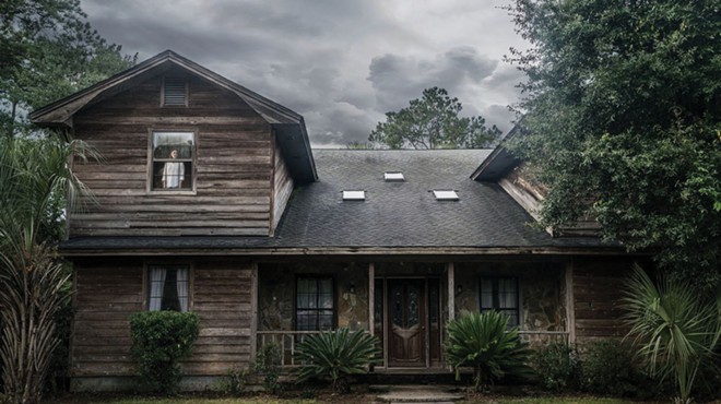 One real Savannah haunted house = Two spine-tingling films from Savannah native