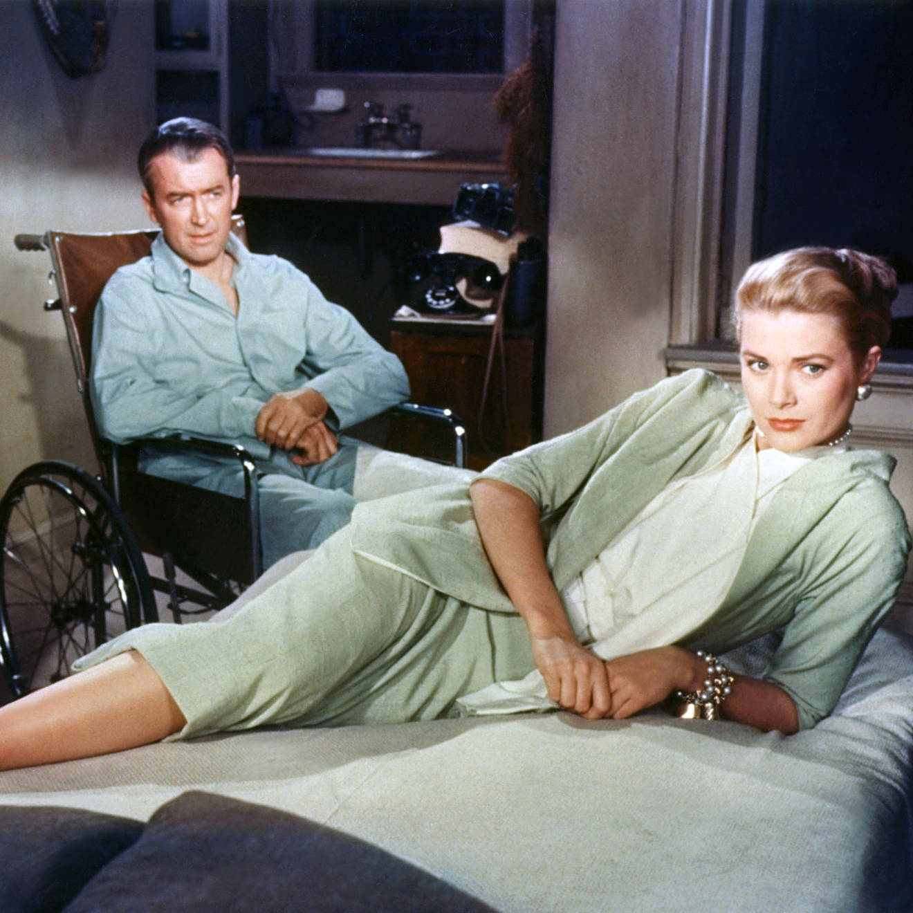 rear-window_enews.png