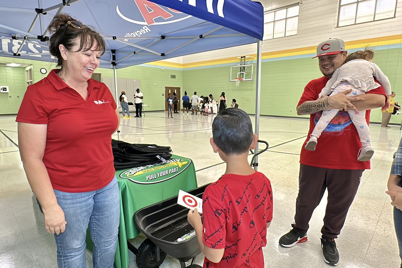 SA Recycling Savannah Staley and Cash and Carry Host Back to School Event for Haven Elementary