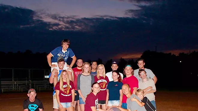 Image: Southside Young Adult - Weekly Food/Bible Study & Fun