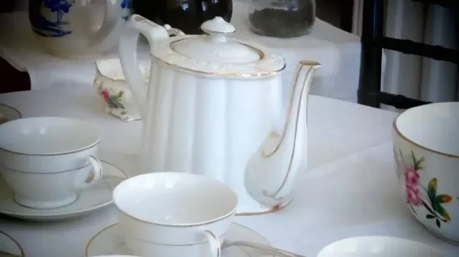 Image: Tea at the Davenports&rsquo;