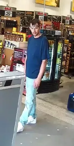 Suspect sought in Northern Tools shoplifting